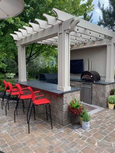 outdoor kitchen